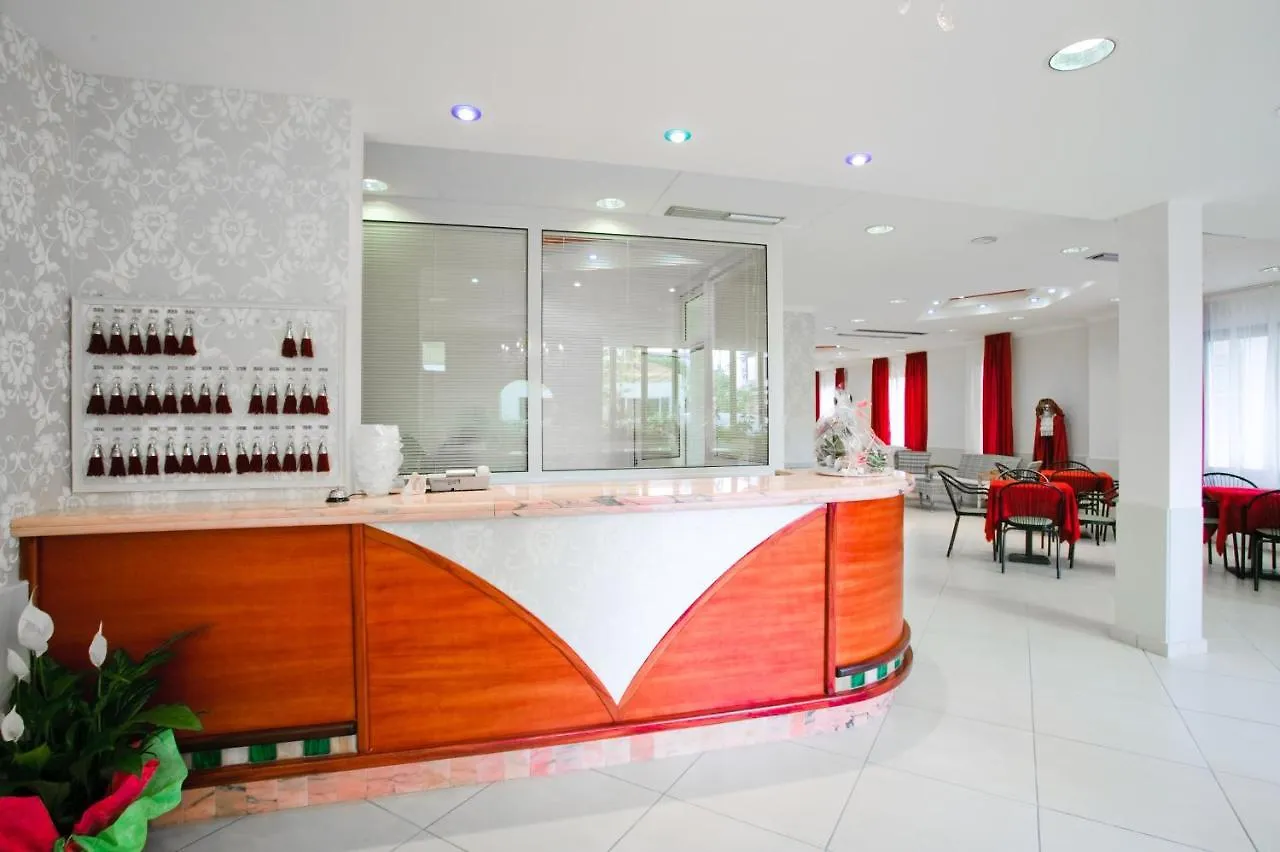 Hotel Le Lune غاتيو أ ماري