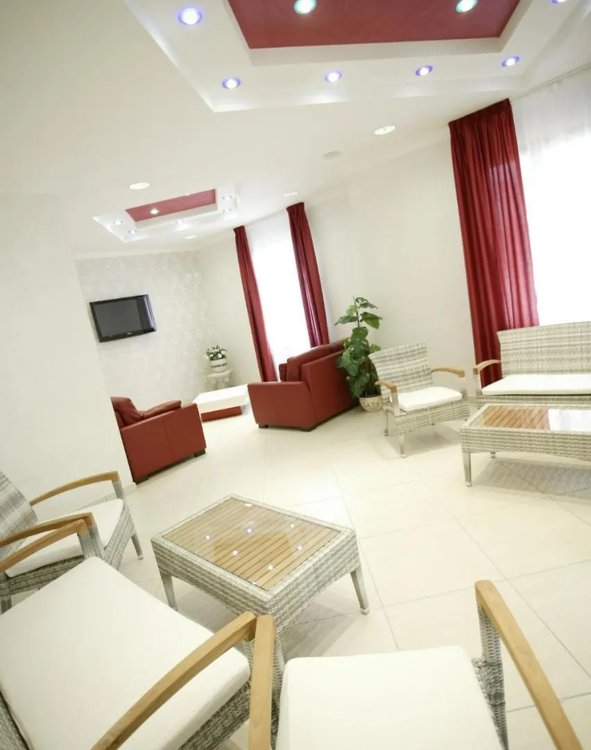 Hotel Le Lune غاتيو أ ماري